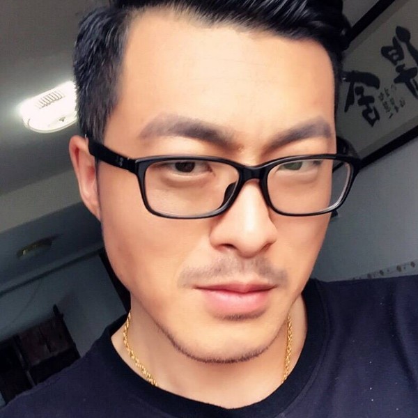 熠大叔先生的照片