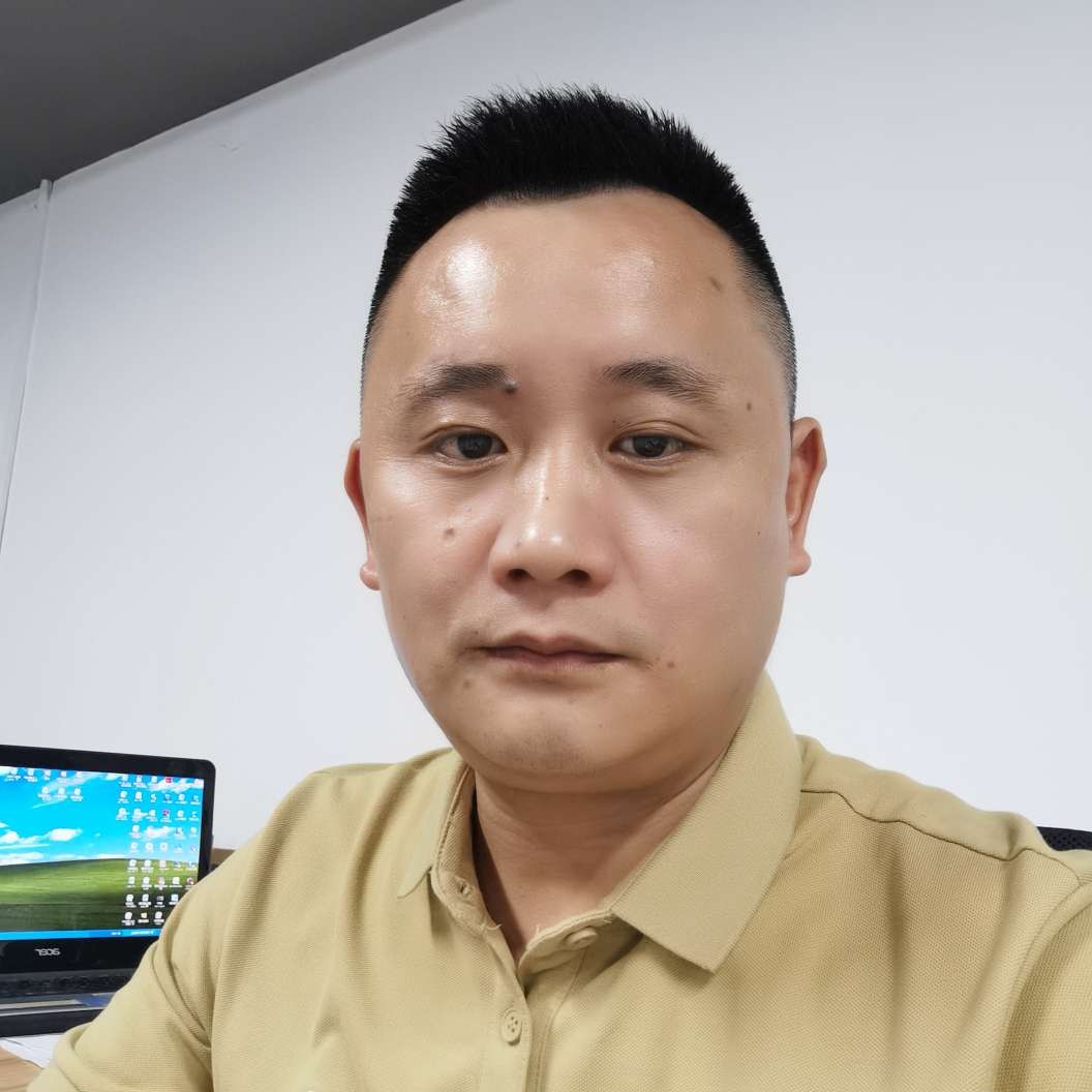 曾经闻落霞的照片