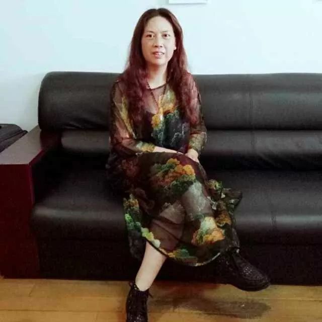 诚心迎太阳的照片