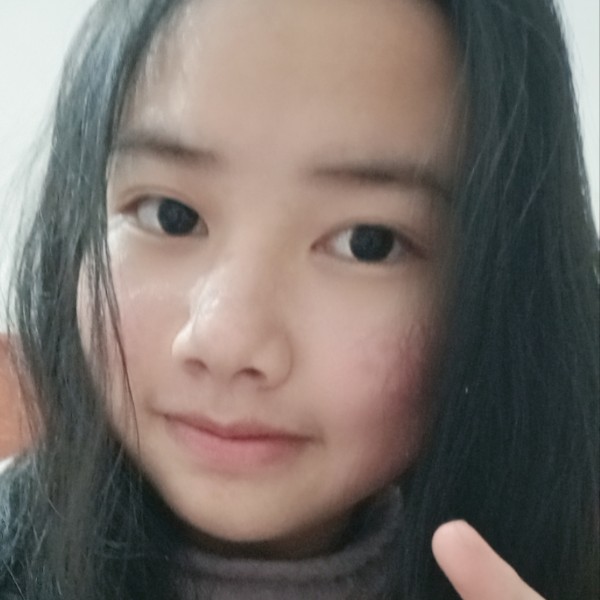 爱吃草莓的照片