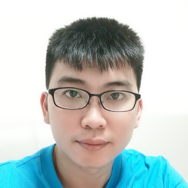 龙大胆的照片