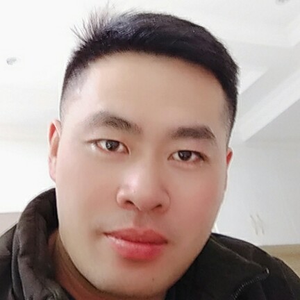 宝马迎落拓的照片