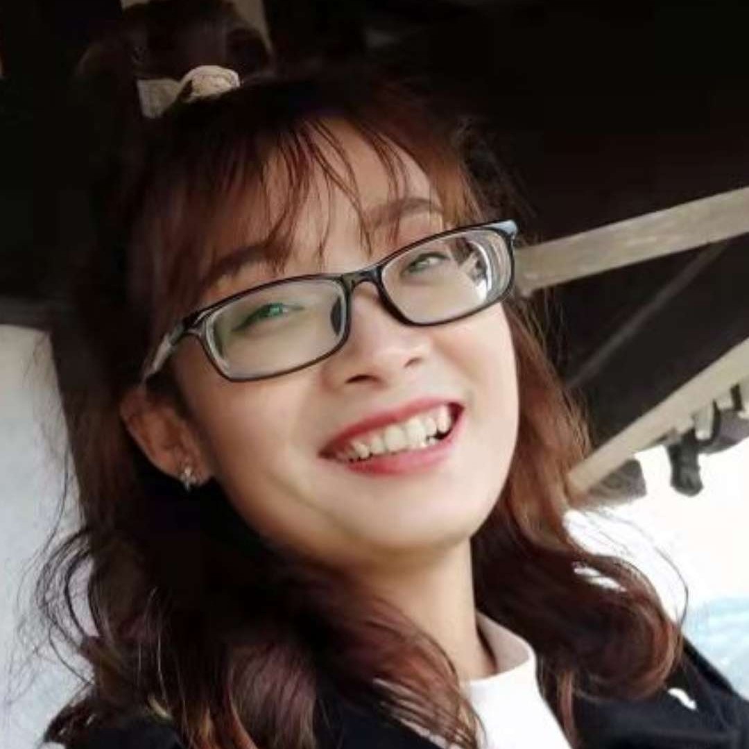 浮华半生缘的照片