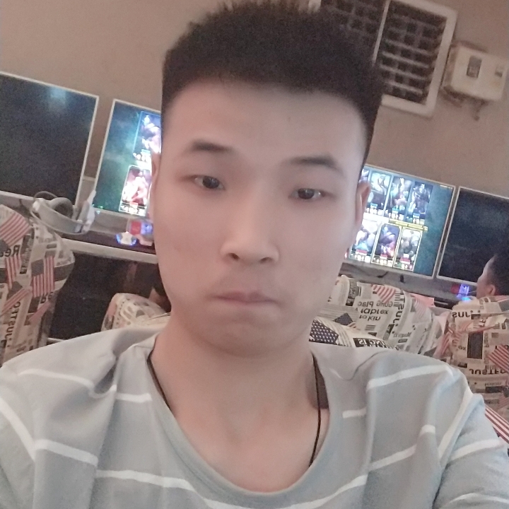 丰富滑板的照片