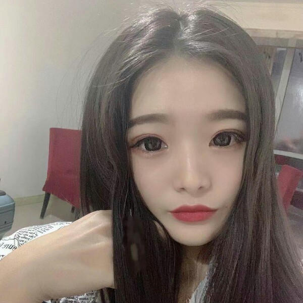 国之小宝的照片