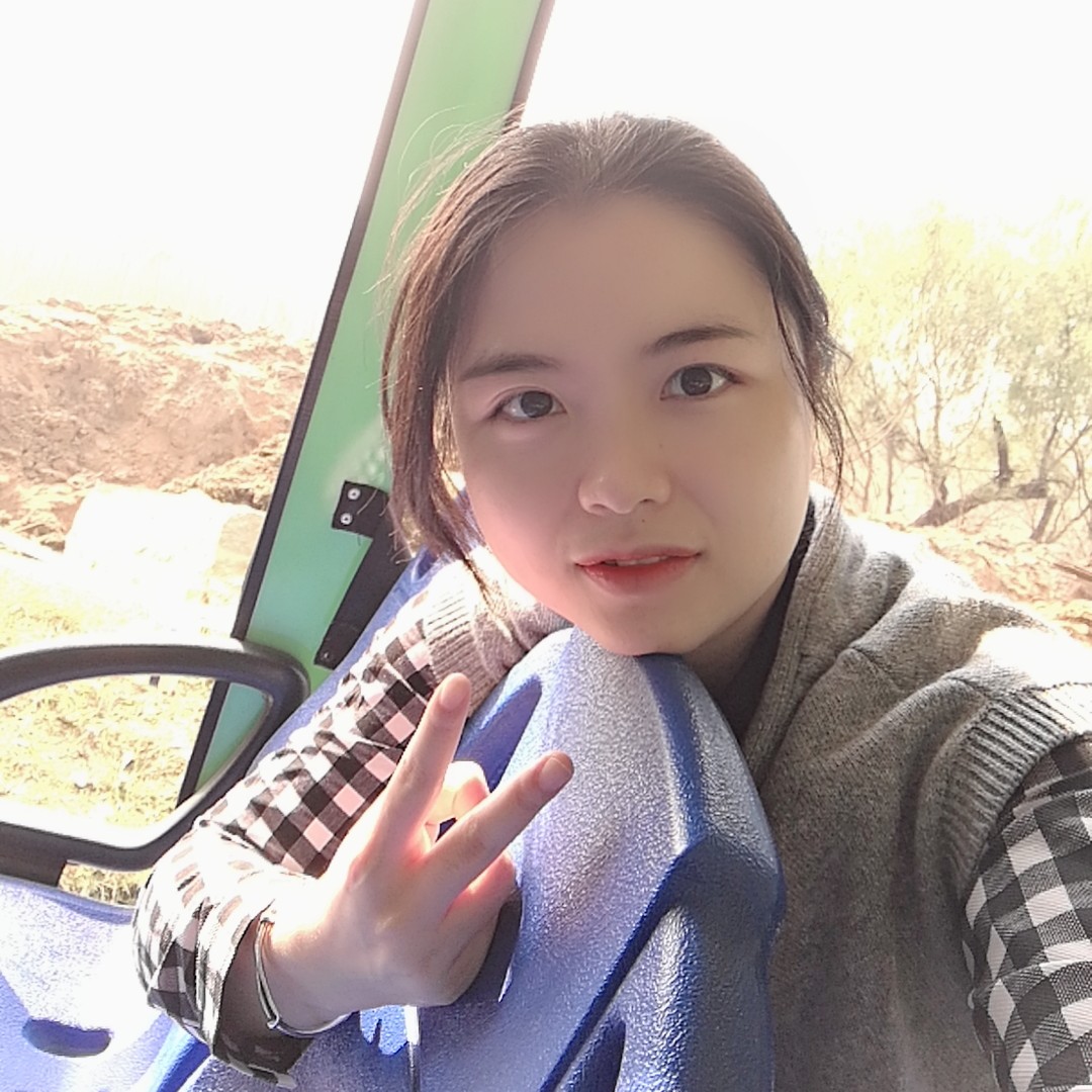 隔壁憨憨的照片