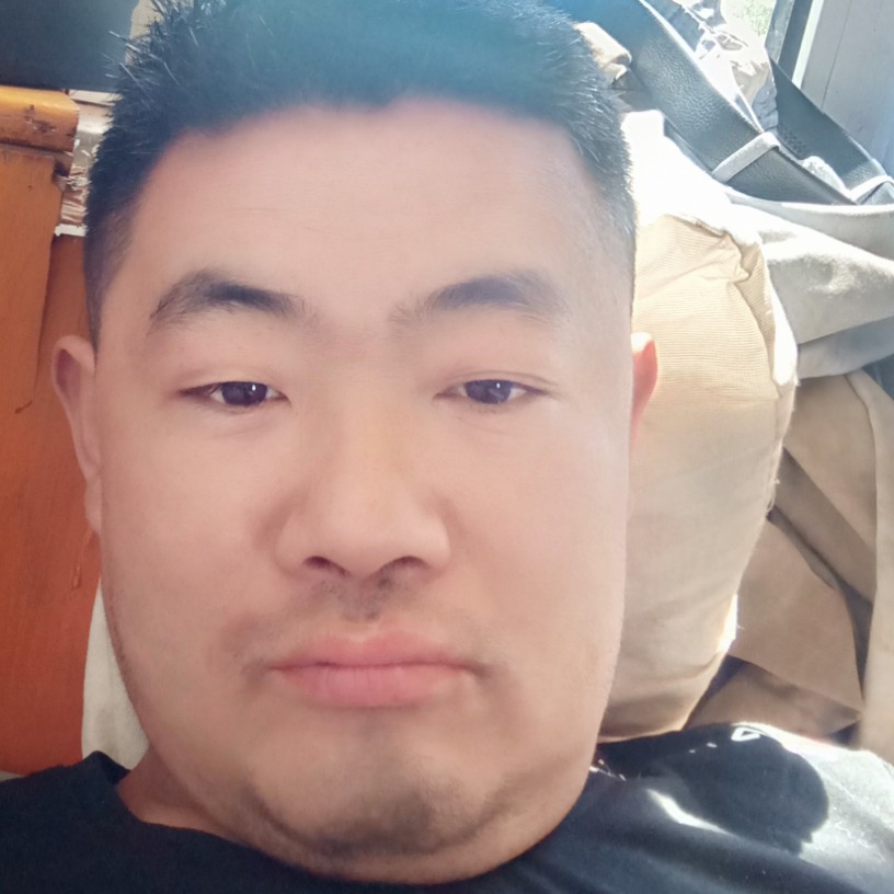 轩辕方淡定的照片