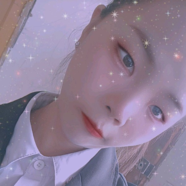 睫毛膏相许等待的照片