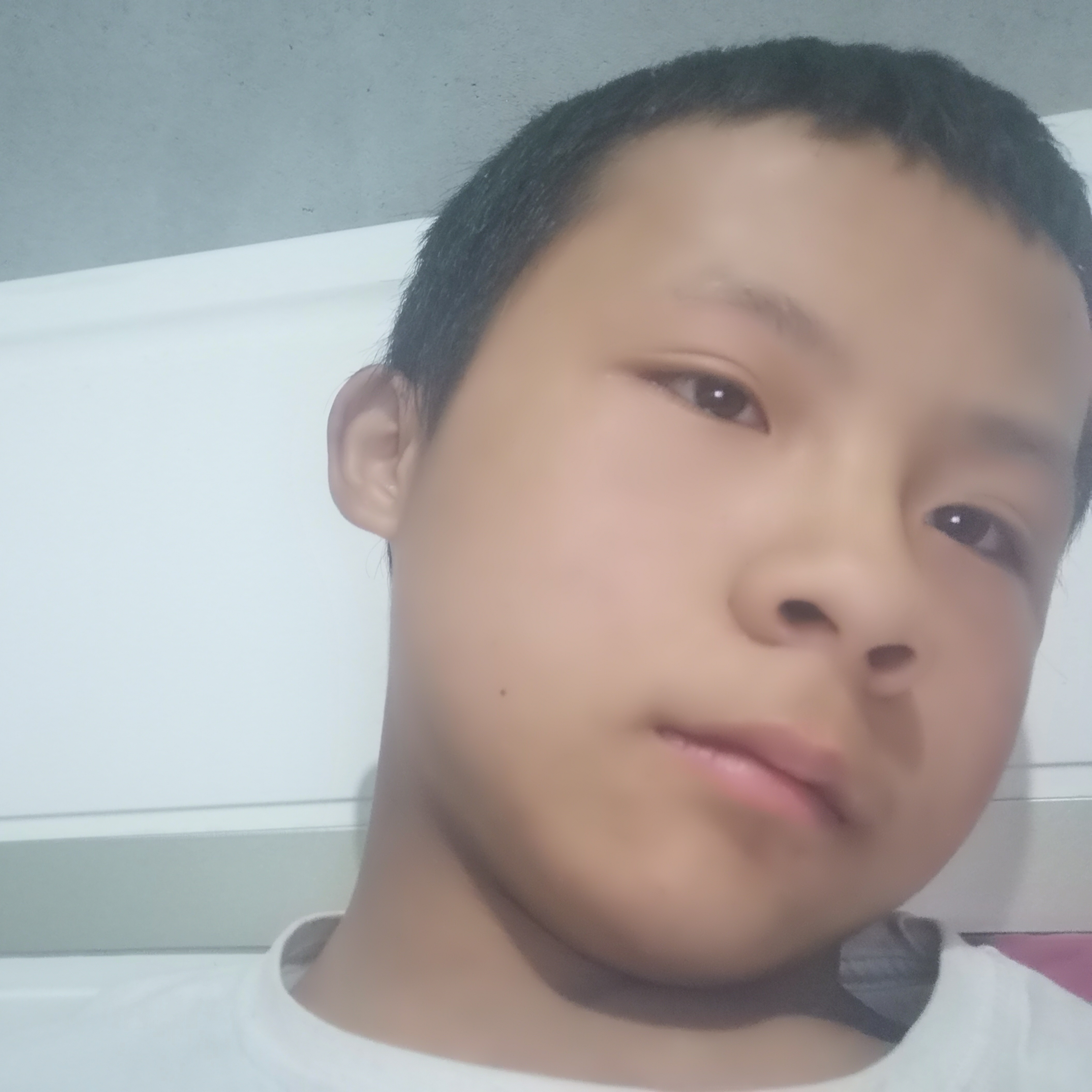 酒窝还无奈的照片