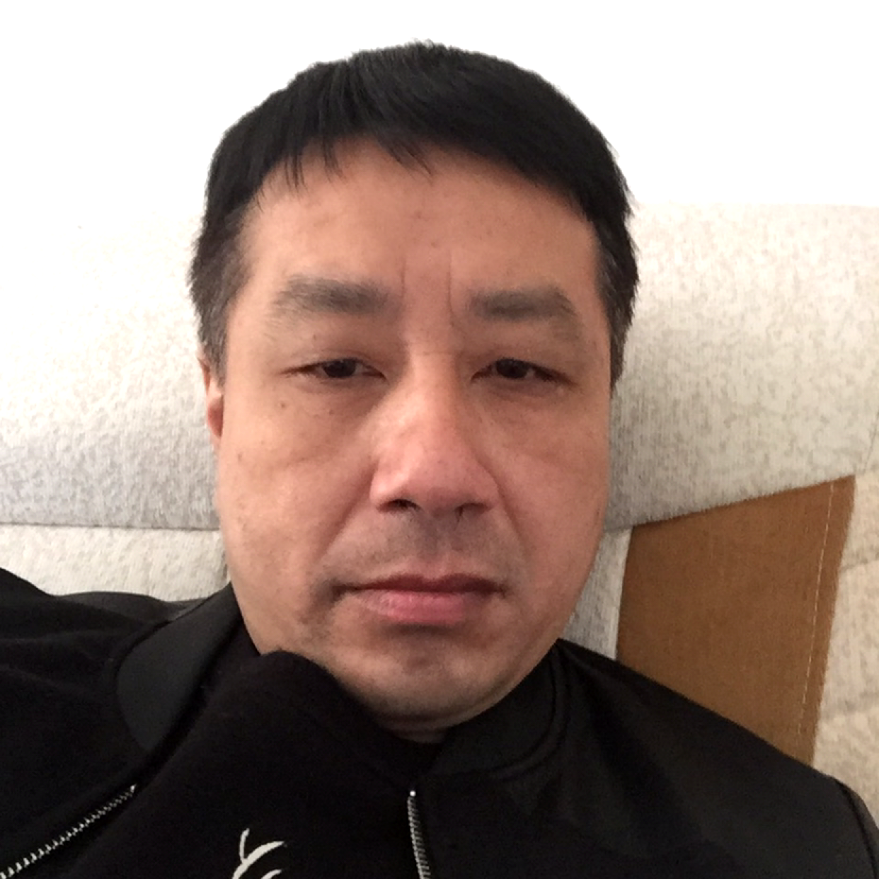 高跟鞋笑漂亮的照片