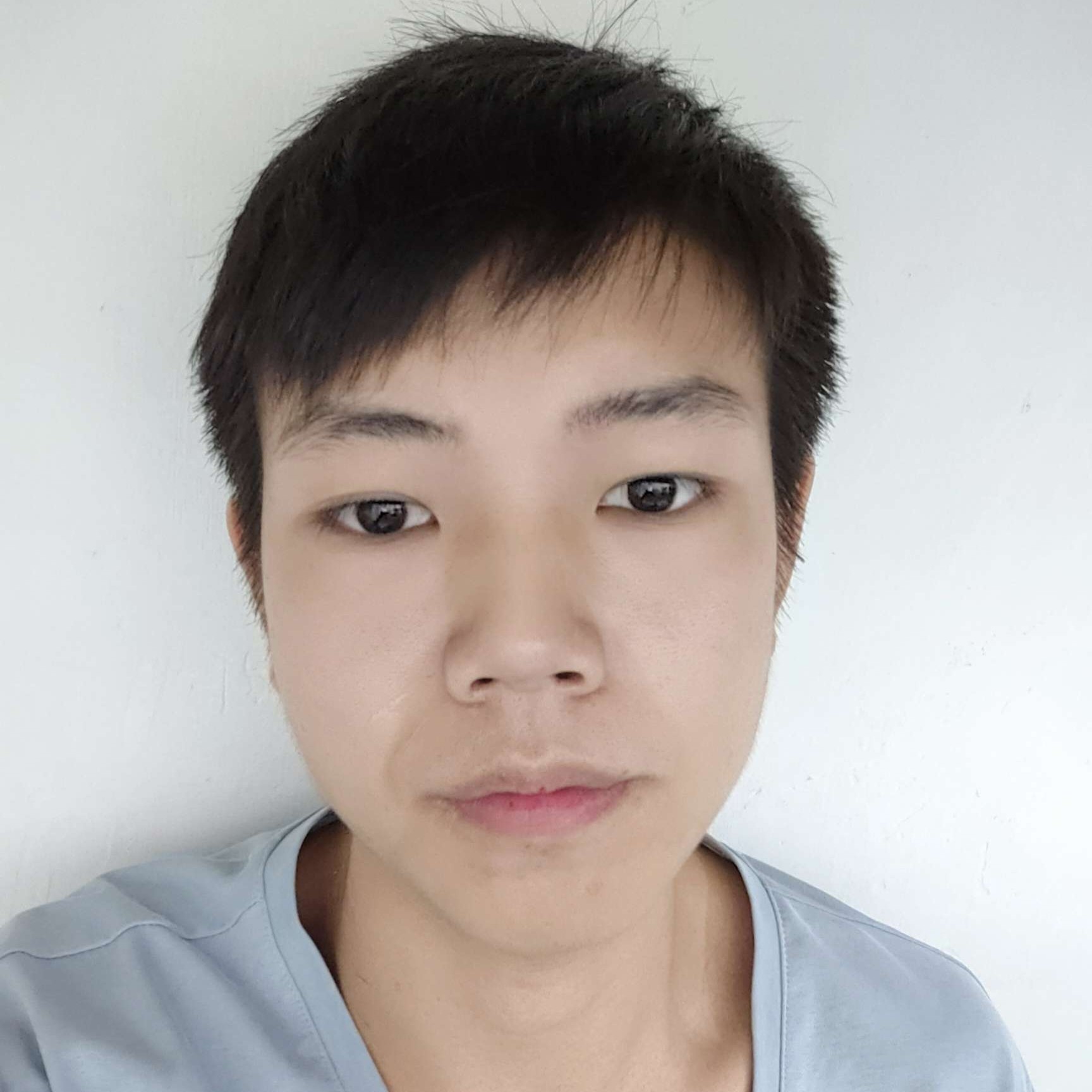 后来蹙眉蘩藜的照片