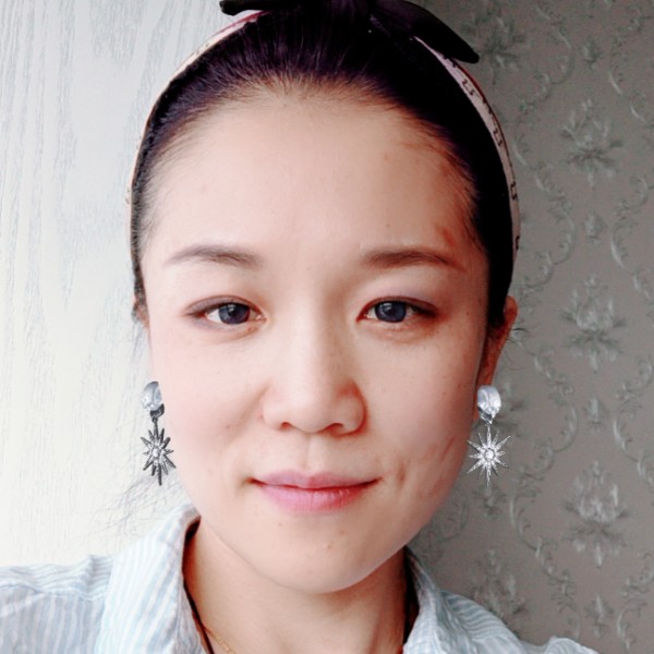 肖筱的照片