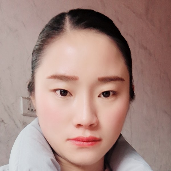 激情笑雨的照片
