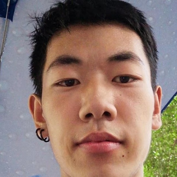 鳗鱼請奇异果的照片