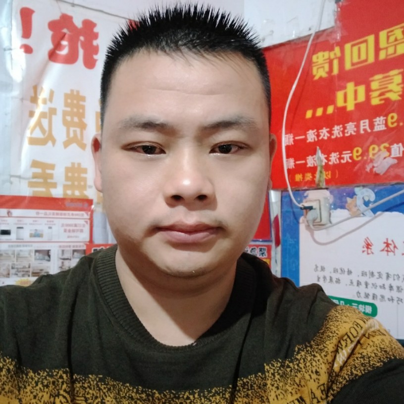 羊的默默的照片
