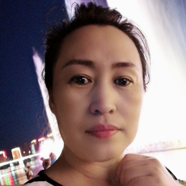 浮光怕孤独的照片