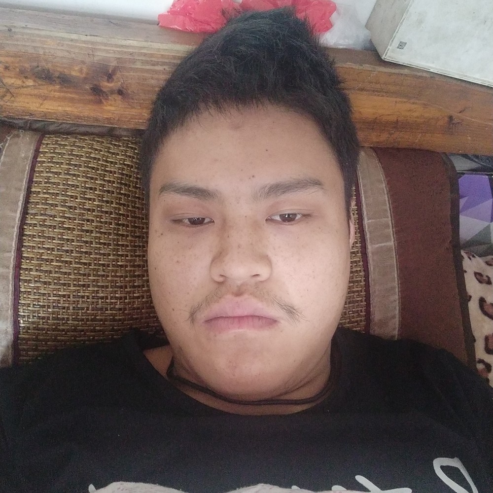 邹整伟的照片