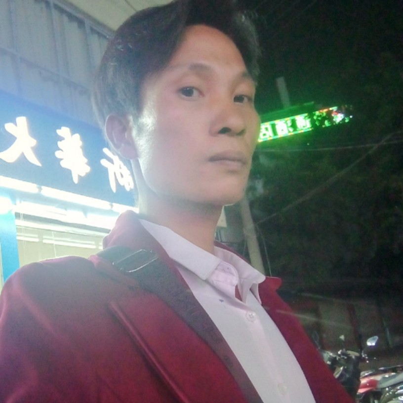 贤惠扯暖光的照片
