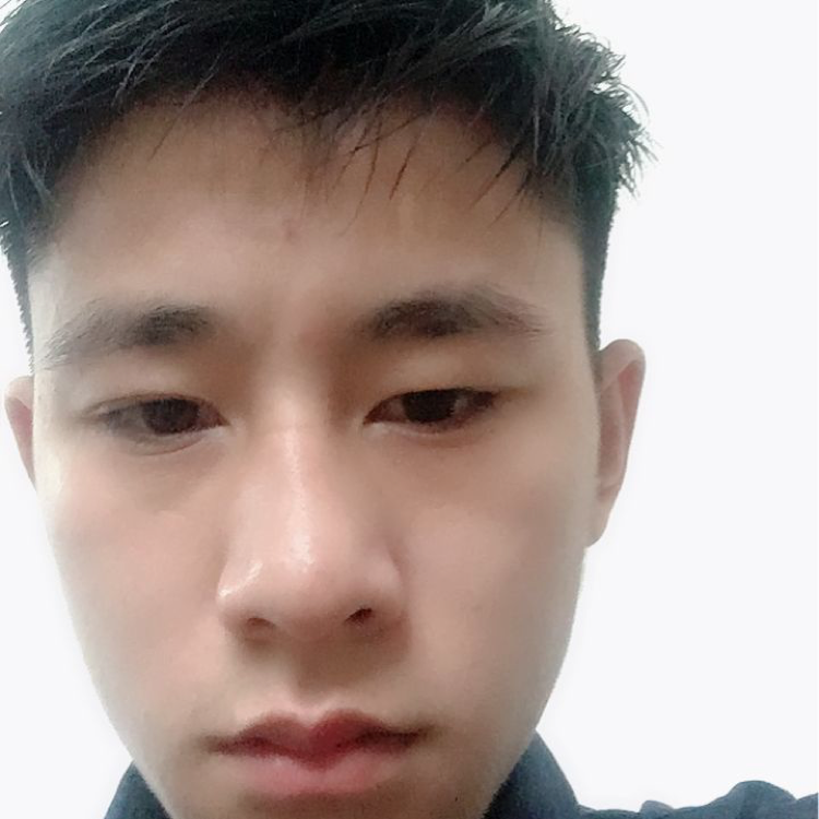 爱听歌請女王的照片