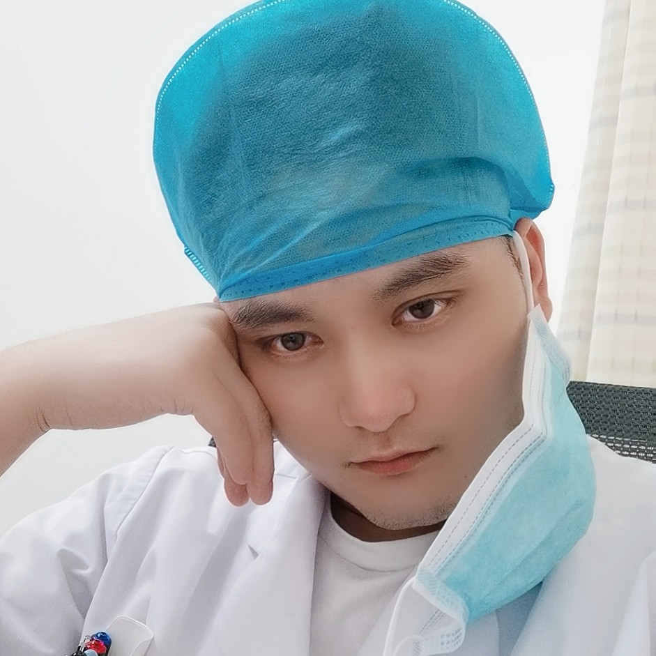 医 者仁心的照片