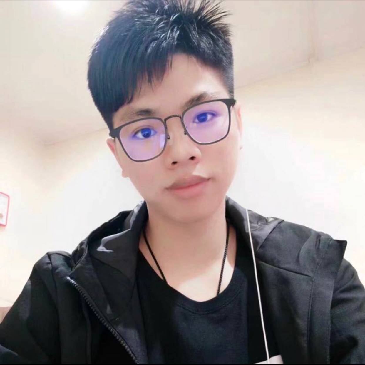 香菇文静的照片