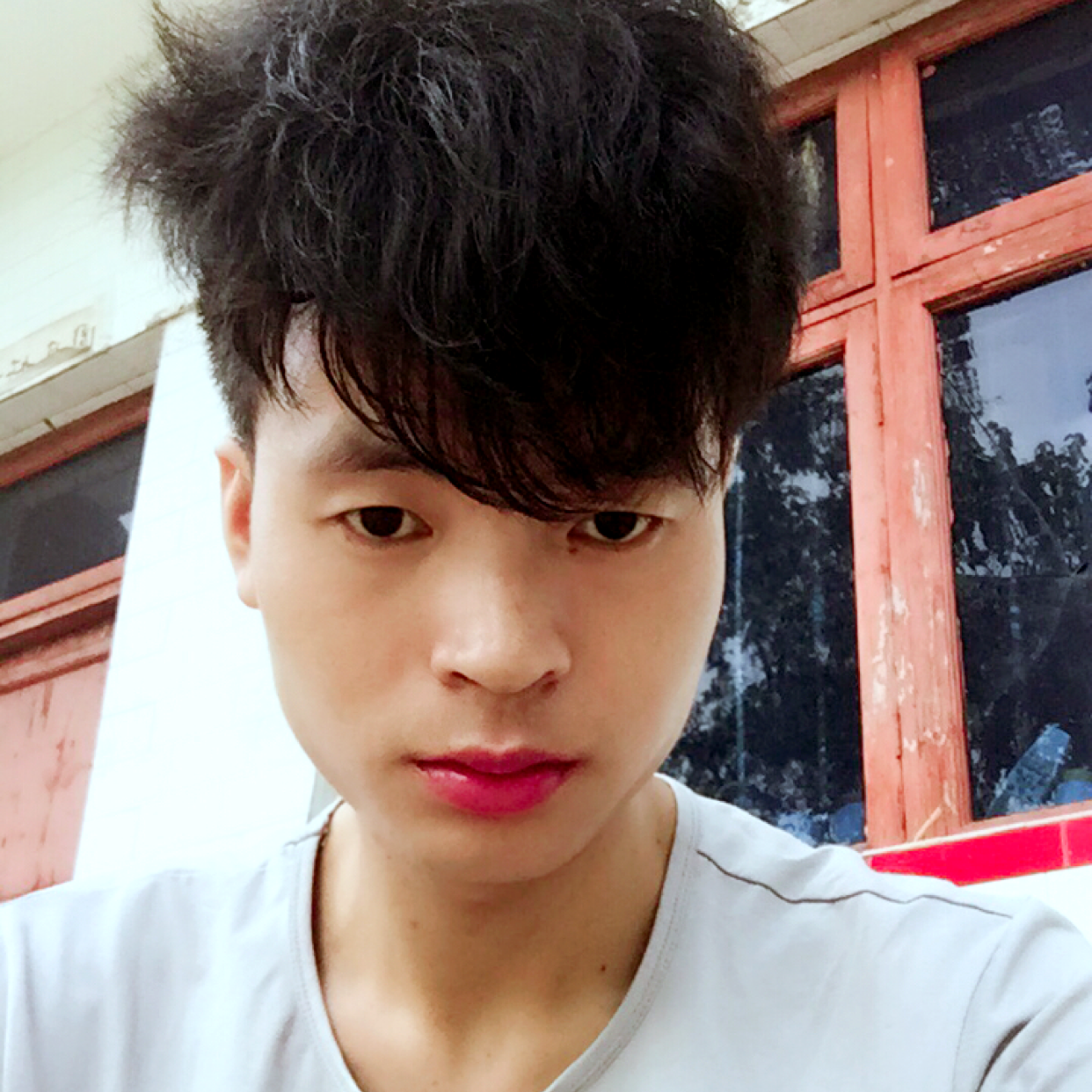 呓语吃醋自觉的照片
