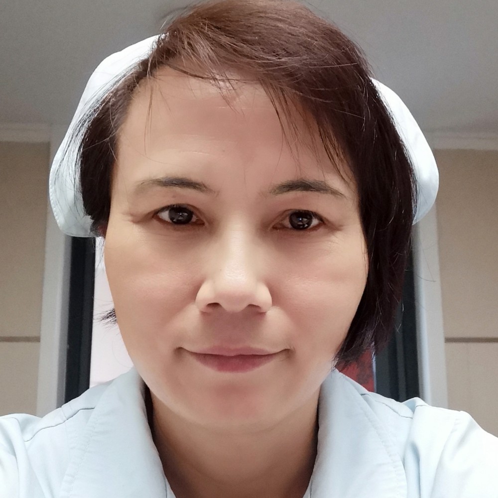西装等于有魅力的照片