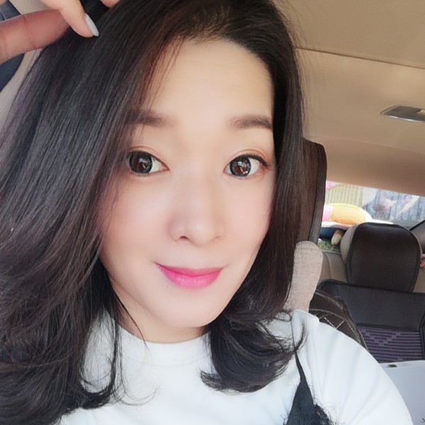 微笑尘宵的照片