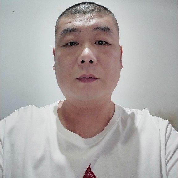 无悔红门的照片