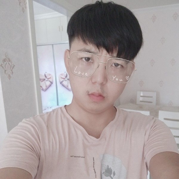 梵熙公子有点酷的照片