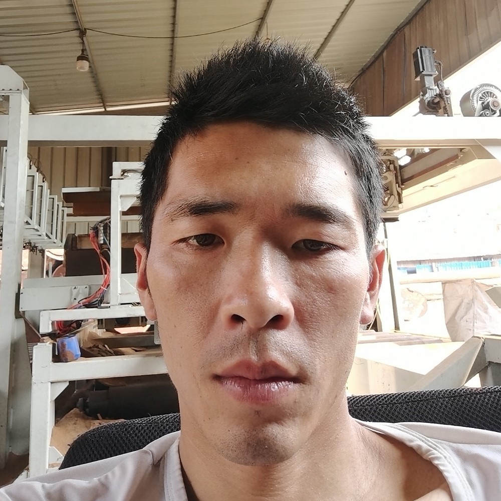 你是我唯一的开心的照片