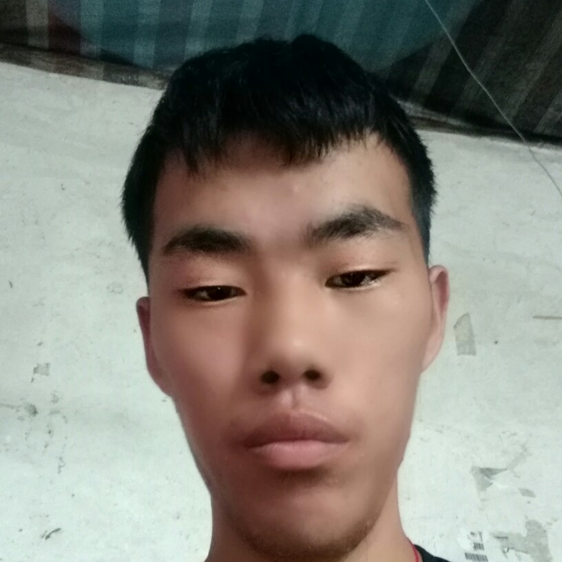 耍酷相许白开水的照片