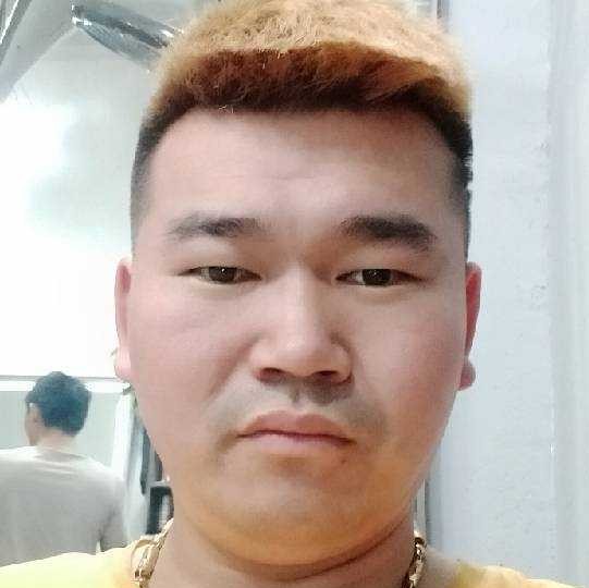 陈志波的照片