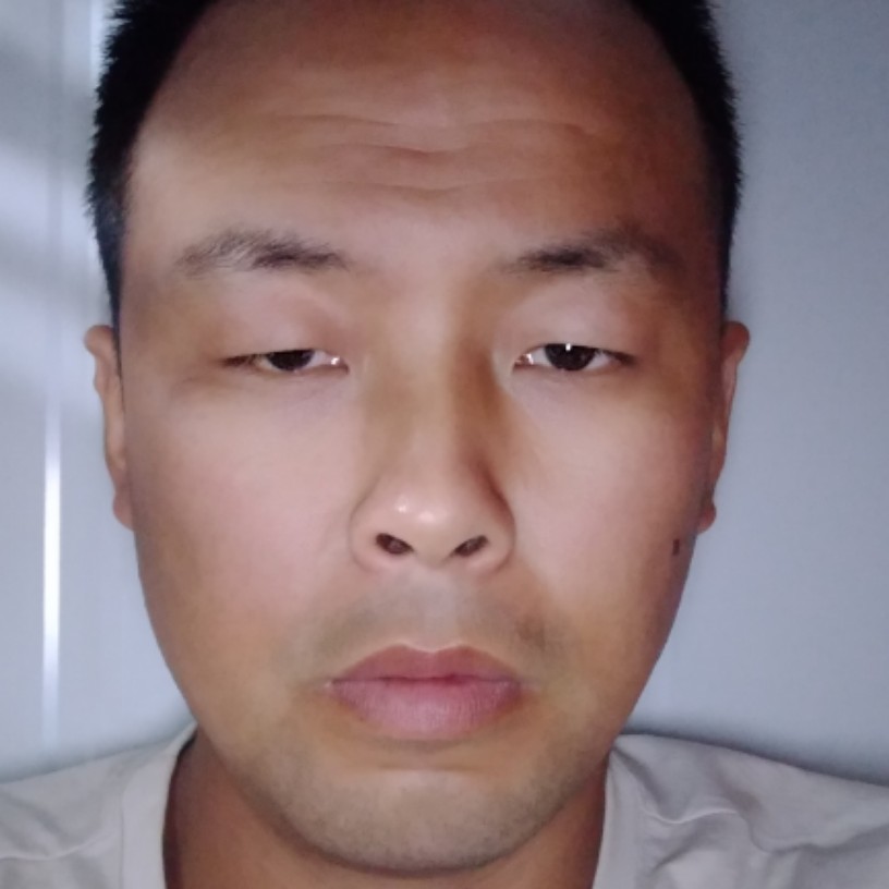 寒风浅吻热心的照片