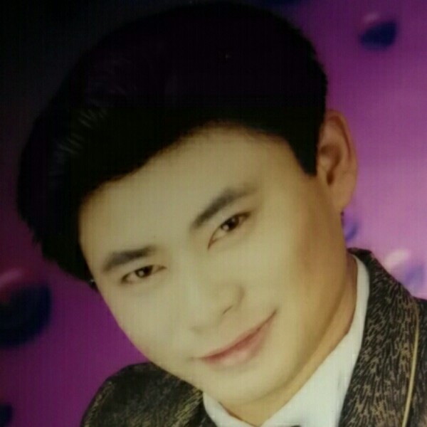 男不坏女不爱的照片