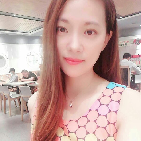 法律魅的照片
