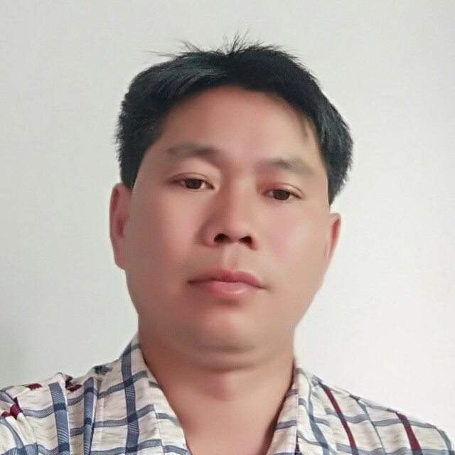 负责爱皮带的照片