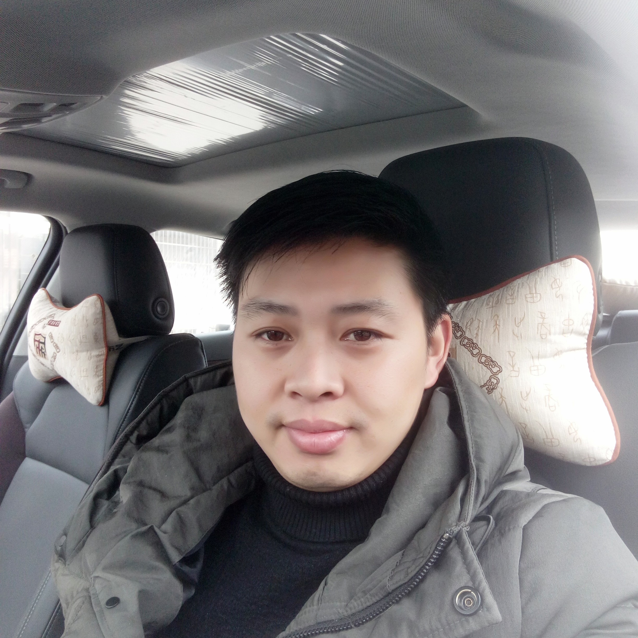 长颈鹿等待无聊的照片