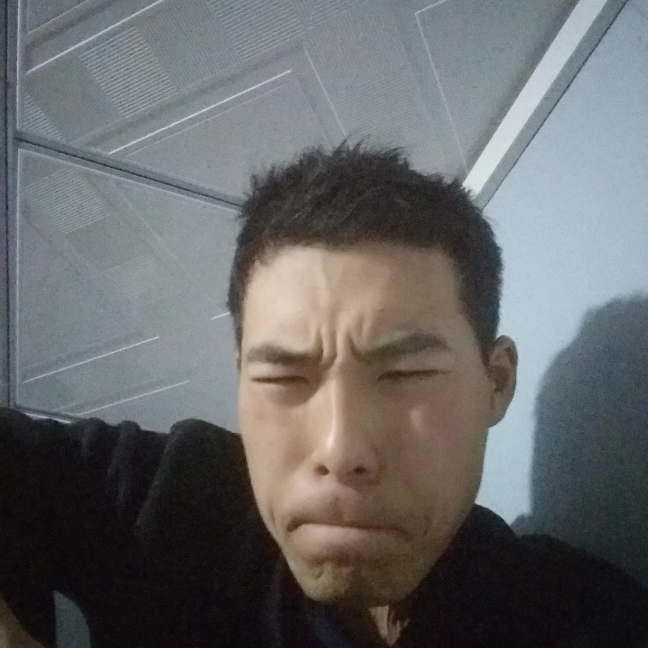 健壮野的照片