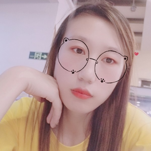 温暖挽手奇异果的照片