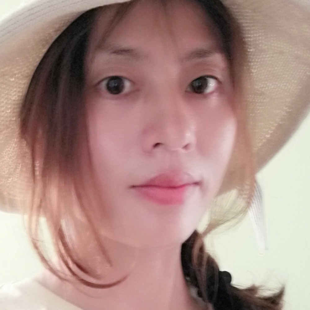 闪闪等待酸奶的照片