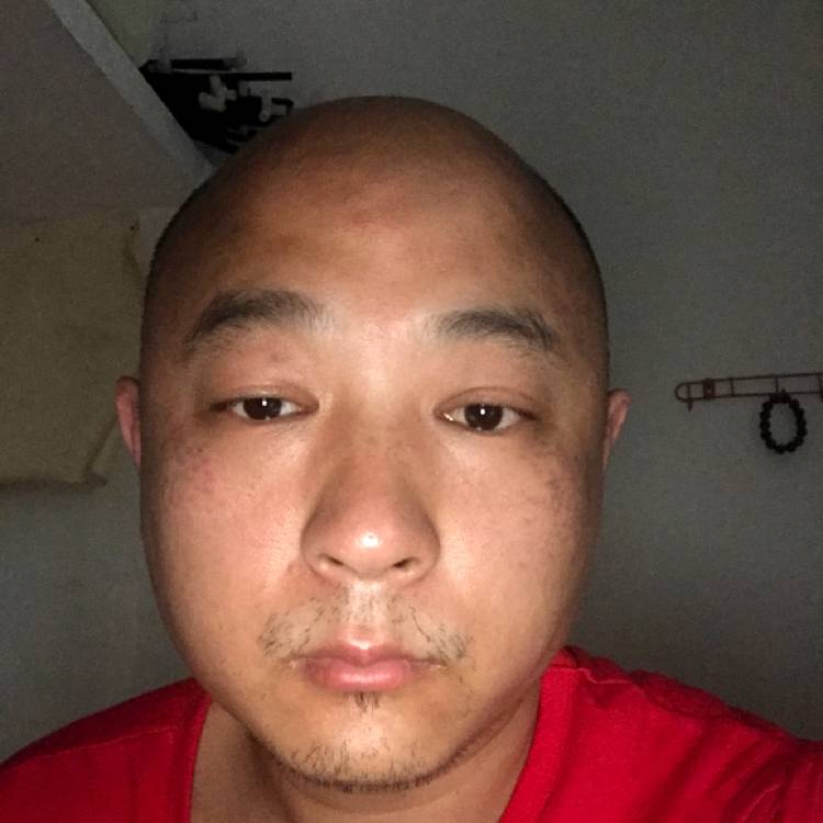 没钱但性格好的照片