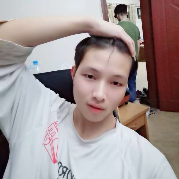 郸青的照片
