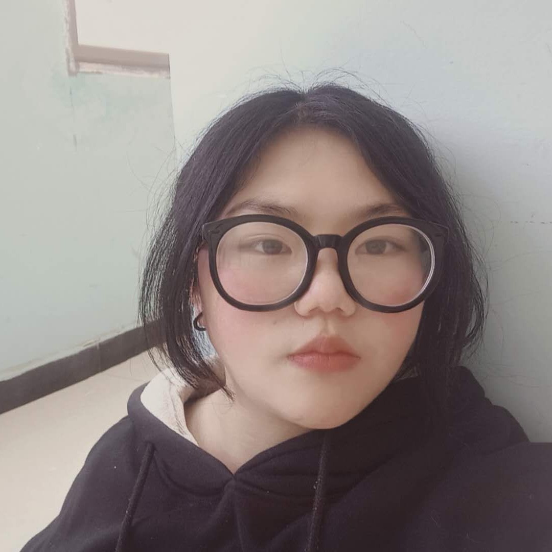 初雨多么发嗲的照片