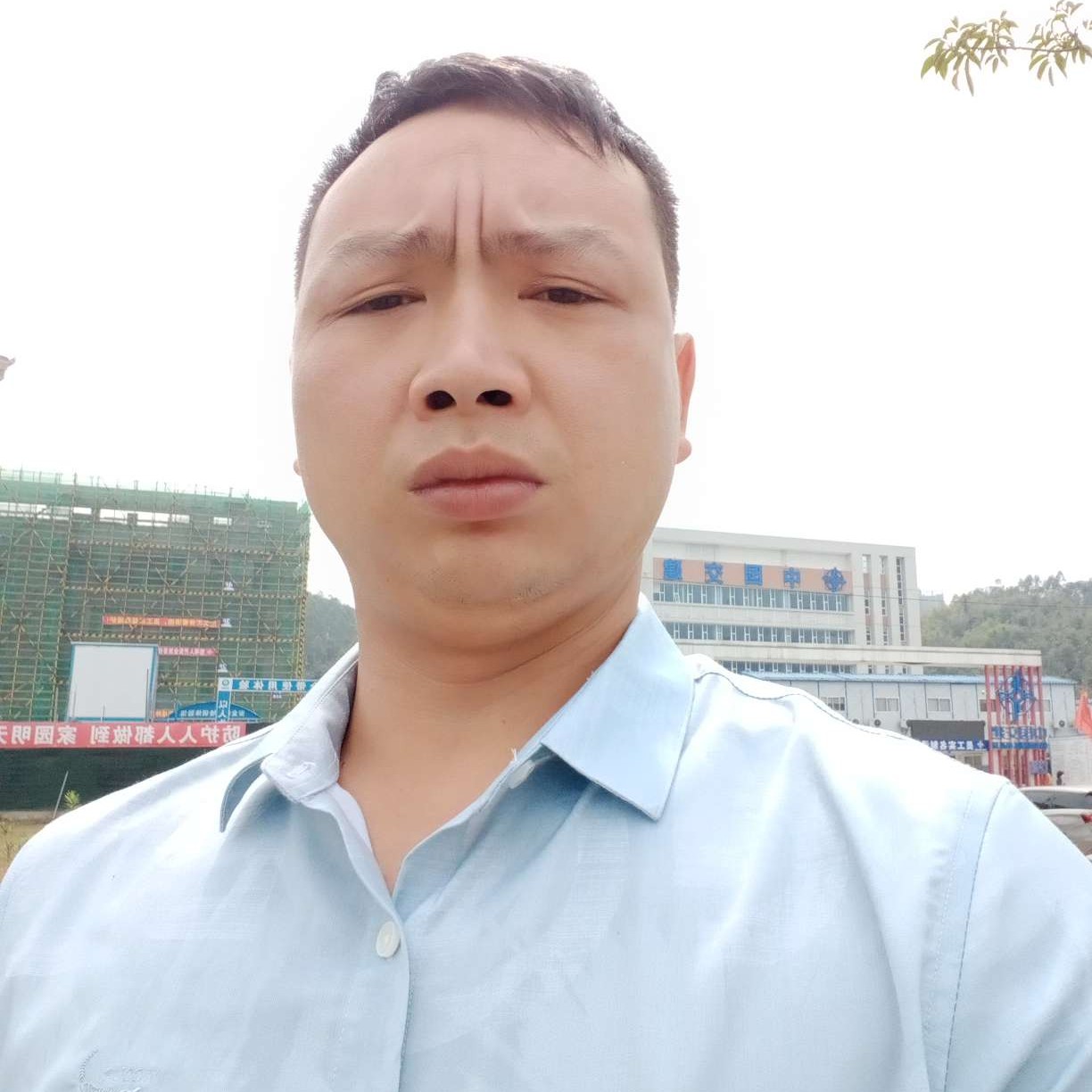 谭为民的照片