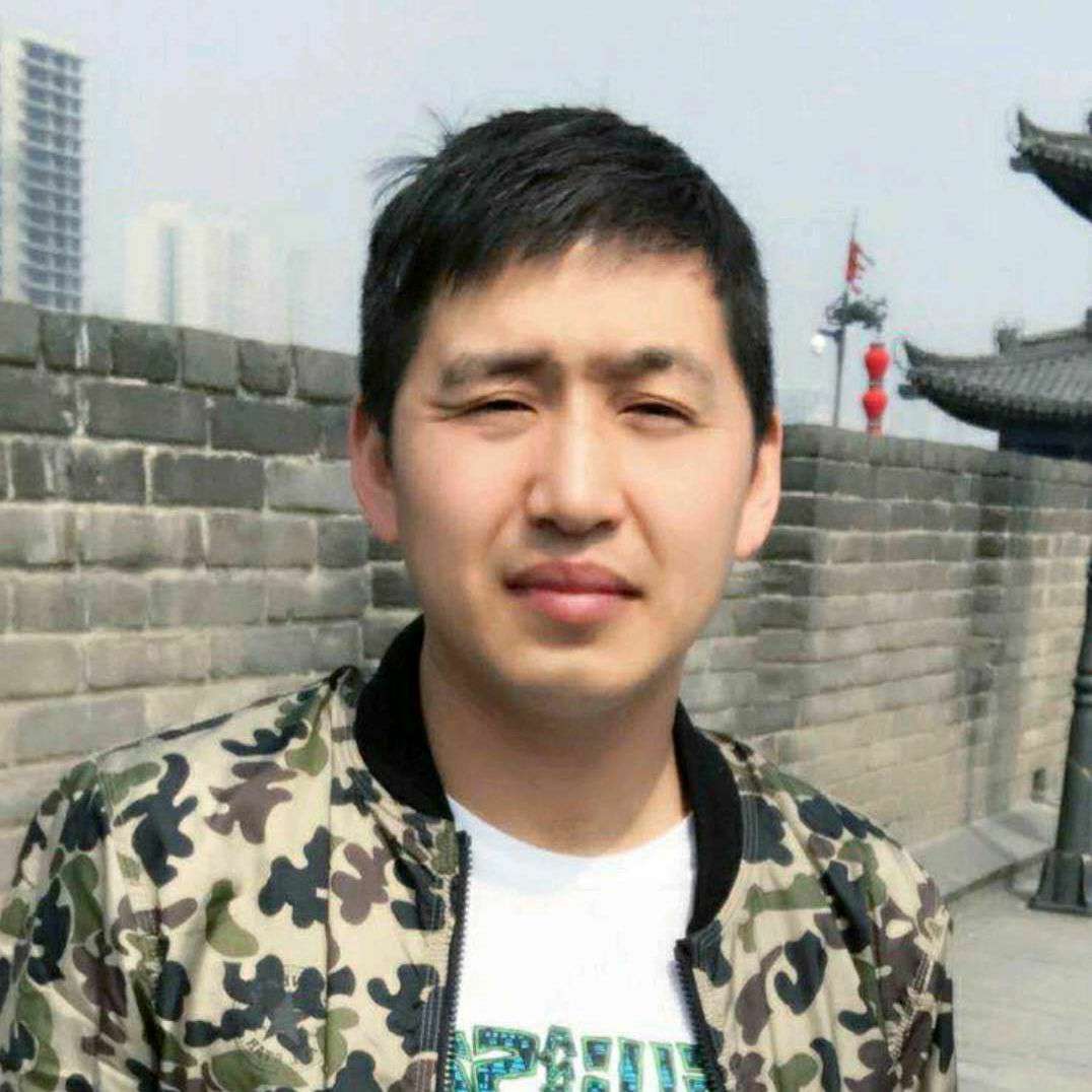 山西伟子的照片