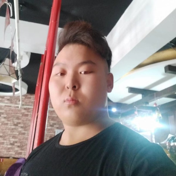 陈龙66666666的照片