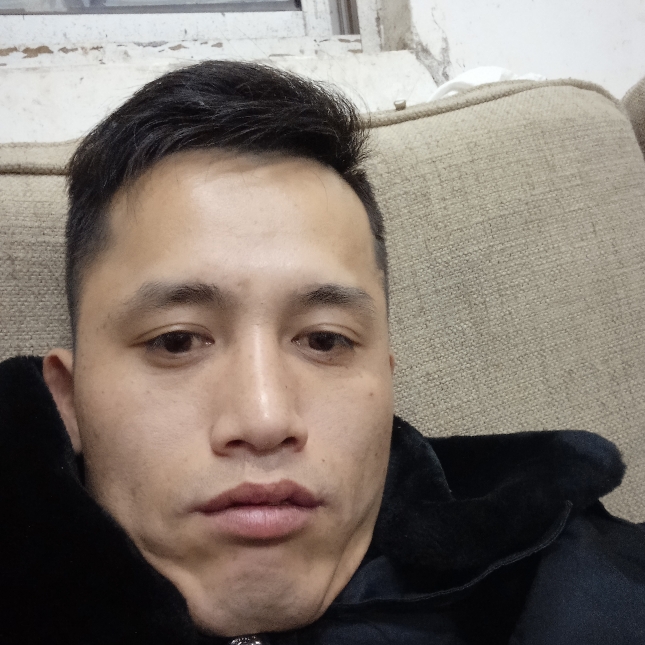 结实向尘宵的照片