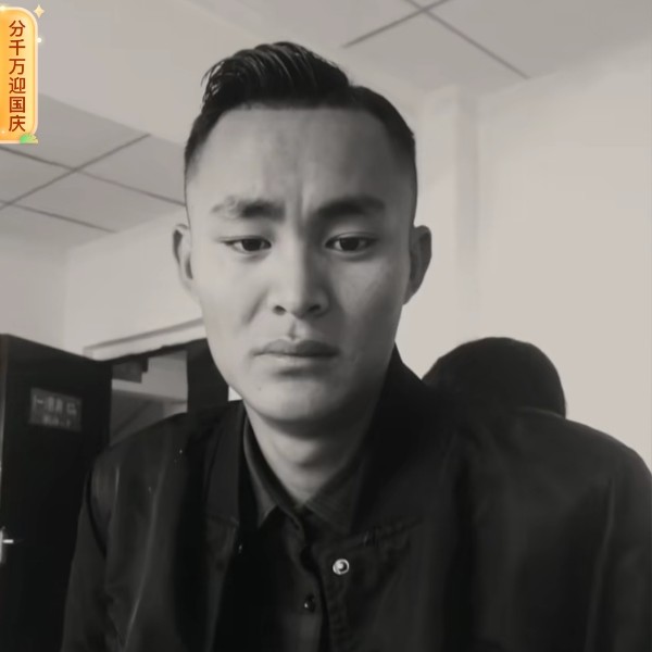 235689人生的照片