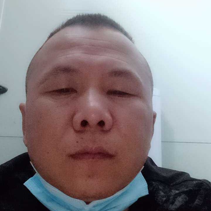 知性迎碧影的照片